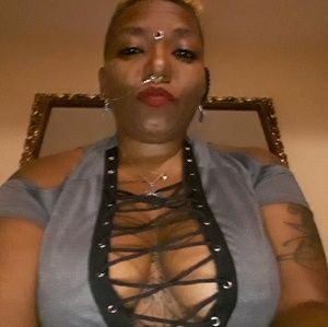 Meet your Posher, Simome